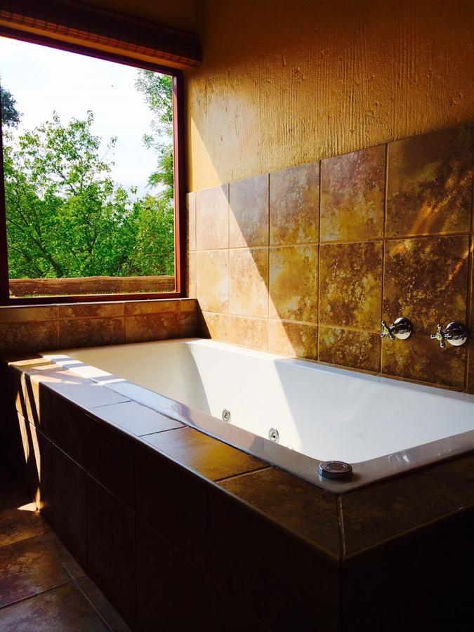 The Rivonia River Lodge Joanesburgo Exterior foto
