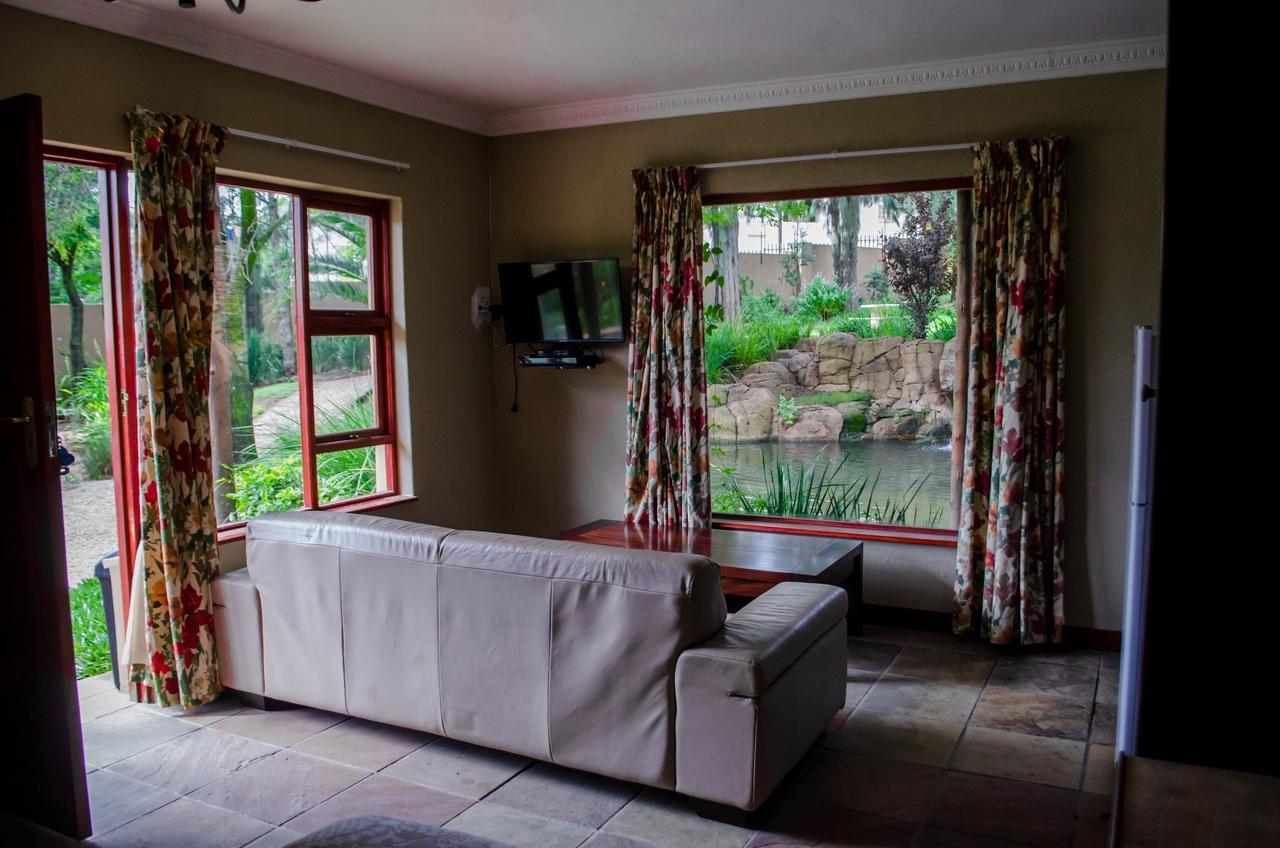The Rivonia River Lodge Joanesburgo Exterior foto